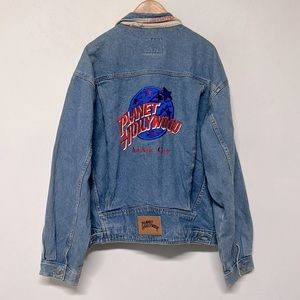 Men’s Vintage Y2K Planet Hollywood Atlantic City Jean Jacket Embroidered Logo